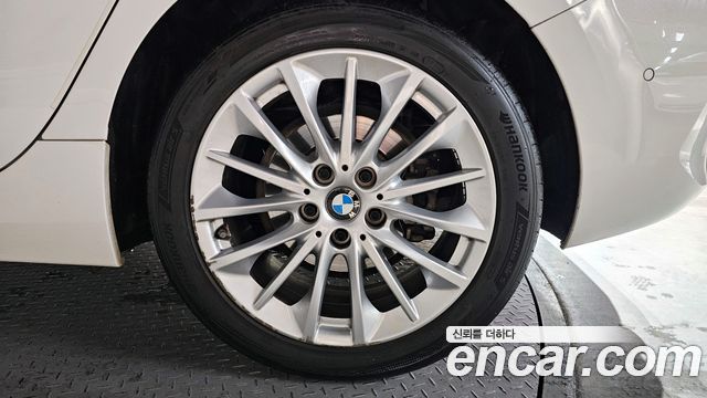BMW 1-Series 118d Joy