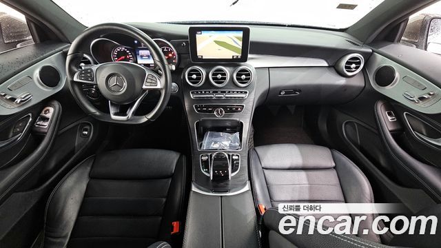 Mercedes-Benz C-Class C200 Coupe