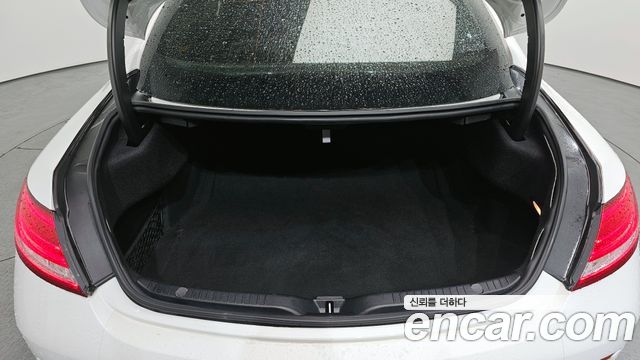 Mercedes-Benz C-Class C200 Coupe