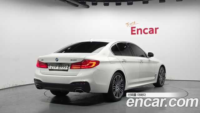 BMW 5-Series 530i xDrive M Sport Package Plus