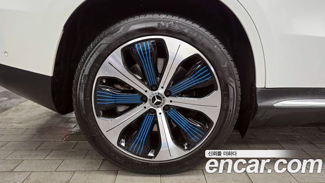 Mercedes-Benz EQC EQC400 4MATIC