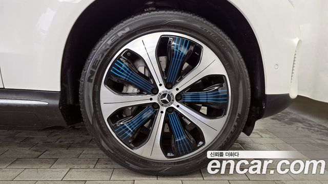 Mercedes-Benz EQC EQC400 4MATIC