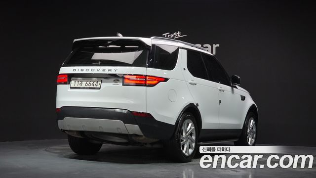 Land Rover Discovery 3.0 TD6 HSE