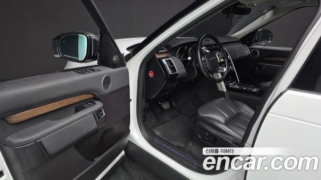 Land Rover Discovery 3.0 TD6 HSE