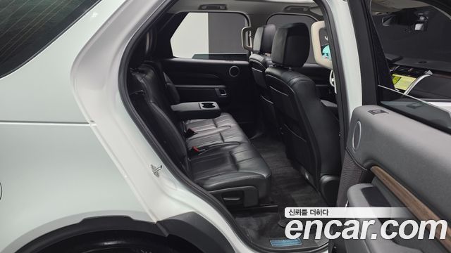 Land Rover Discovery 3.0 TD6 HSE