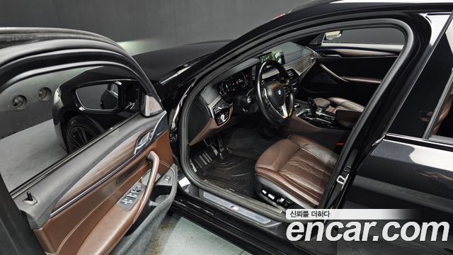 BMW 5Series (G30) 530i M Sport Package Plus