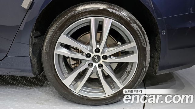 Audi A6 45 TFSI Premium