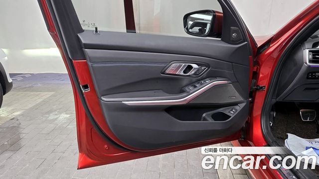 BMW 3-Series 320i M Sport