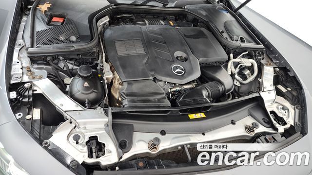 Mercedes-Benz CLS-Class CLS300d AMG Line
