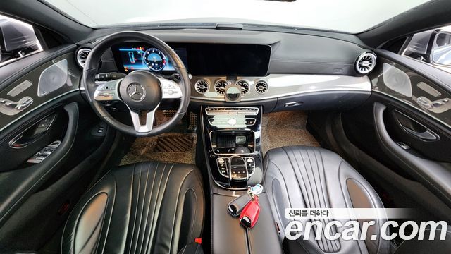 Mercedes-Benz CLS-Class CLS300d AMG Line
