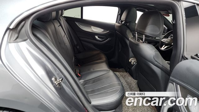 Mercedes-Benz CLS-Class CLS300d AMG Line