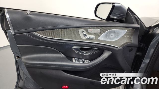 Mercedes-Benz CLS-Class CLS300d AMG Line