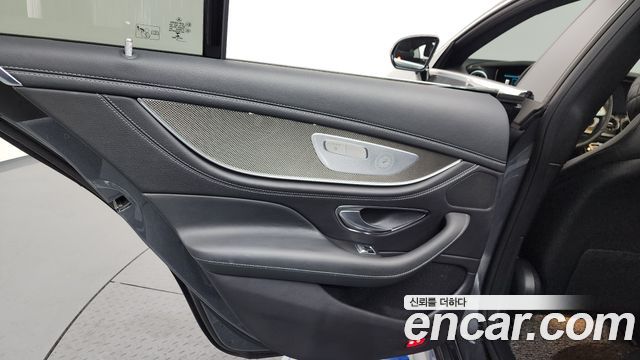 Mercedes-Benz CLS-Class CLS300d AMG Line