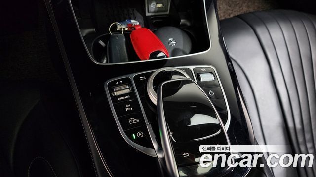 Mercedes-Benz CLS-Class CLS300d AMG Line