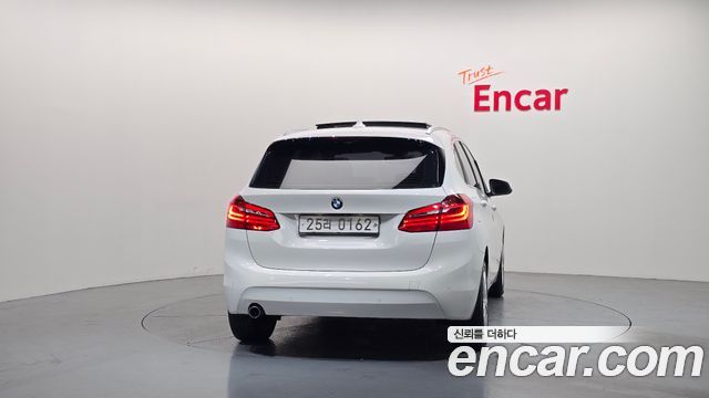 BMW 2-Series Joy