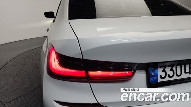 BMW 3-Series 320i M Sport
