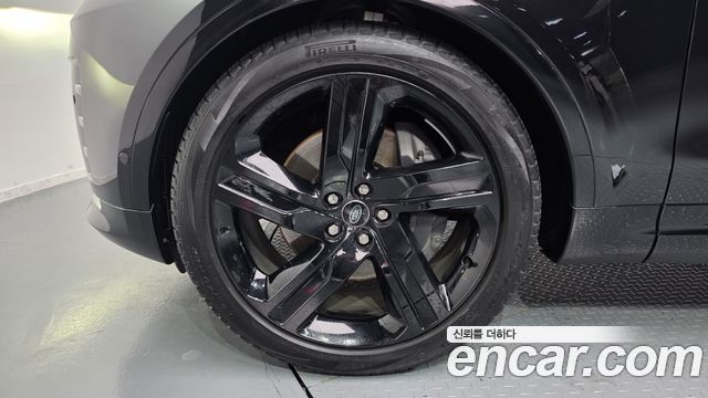 Land Rover Discovery P360 Dynamic HSE