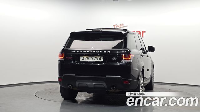 Land Rover Range Rover Sport 3.0 SDV6 HSE Dynamic