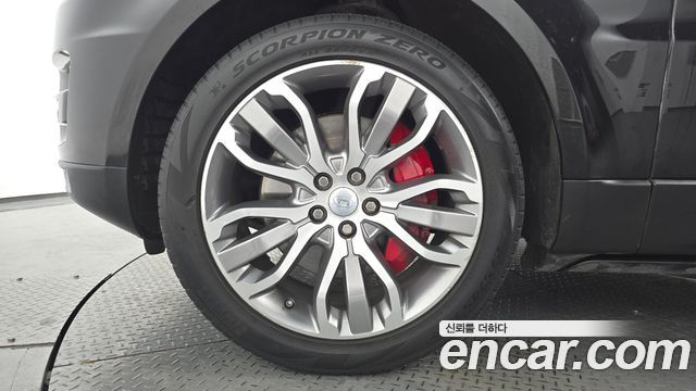 Land Rover Range Rover Sport 3.0 SDV6 HSE Dynamic