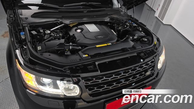 Land Rover Range Rover Sport 3.0 SDV6 HSE Dynamic