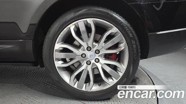 Land Rover Range Rover Sport 3.0 SDV6 HSE Dynamic