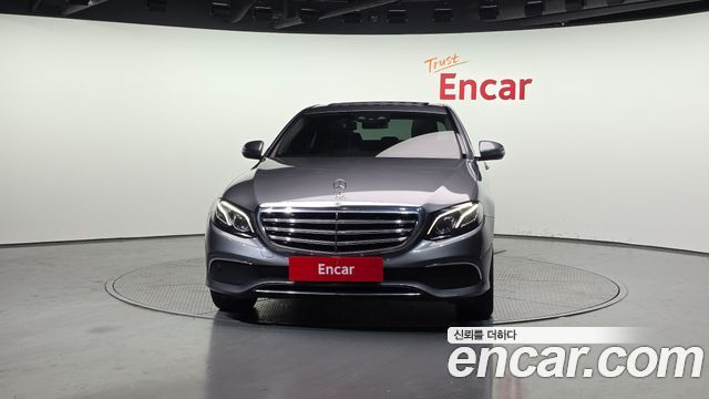 Mercedes-Benz E-Class E220d 4MATIC Exclusive