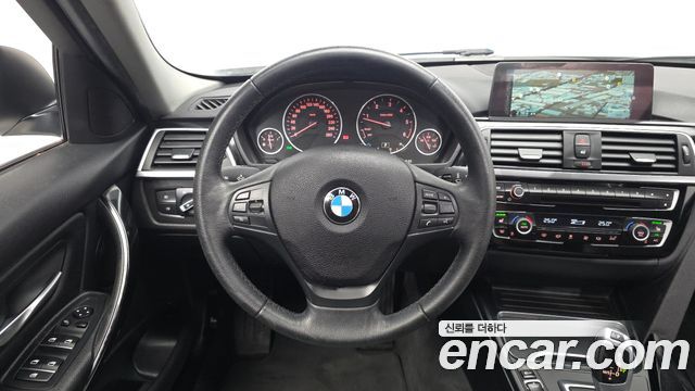 BMW 3-Series 320d