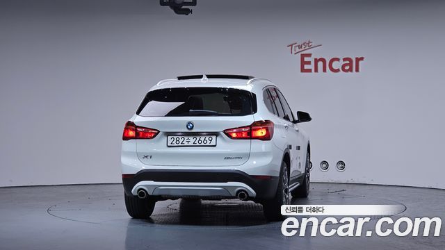BMW X1 xDrive 20i xLine