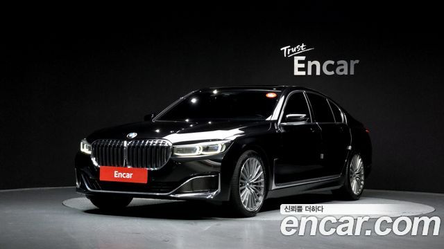 BMW 7-Series 740i Design Pure Excellence