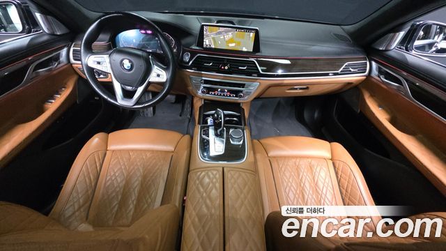 BMW 7-Series 740i Design Pure Excellence