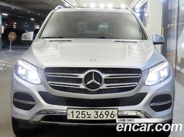 Mercedes-Benz GLE-Class GLE250 d 4MATIC