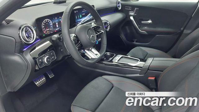 Mercedes-Benz A-Class AMG A45 4MAITC+ Hatchback