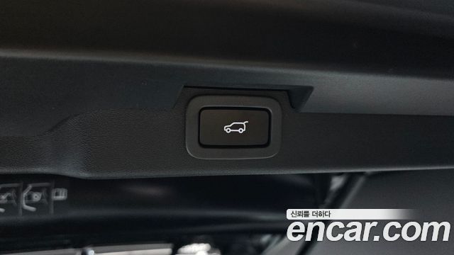 Land Rover Discovery 2.0 SD4 SE