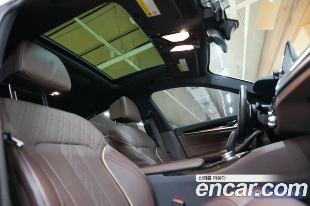 BMW 5-Series 520d M Sport Package Plus