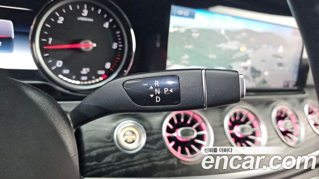 Mercedes-Benz E-Class E220d Cabriolet