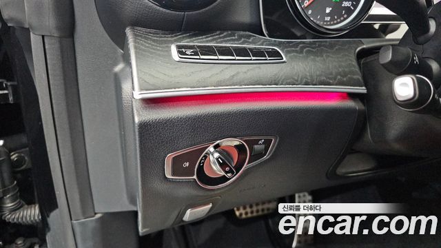 Mercedes-Benz E-Class E220d Cabriolet