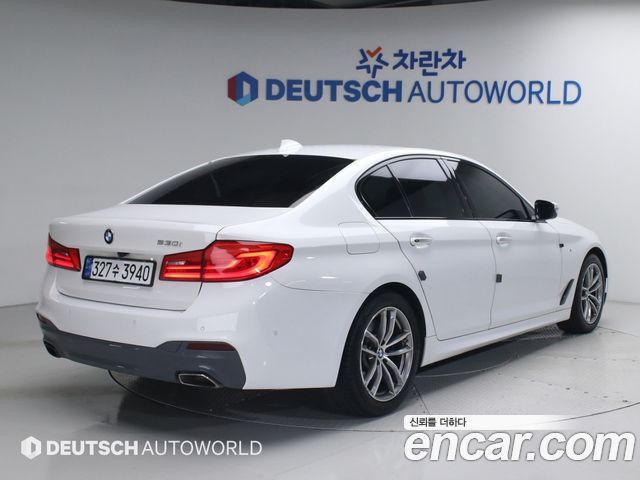 BMW 5-Series 530i M Sport Package Plus