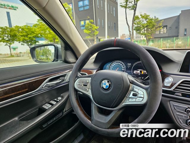 BMW 7-Series 740Li xDrive