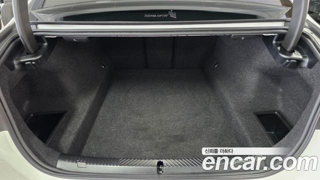 BMW 5-Series 520i Special Edition