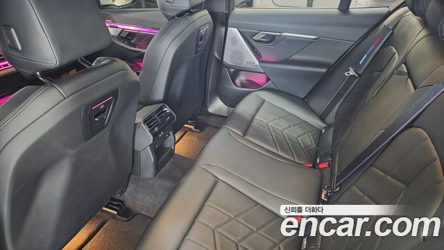 BMW 5-Series 520i Special Edition