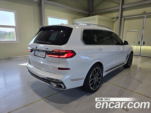 BMW X7 xDrive 40i M Sport 6STR