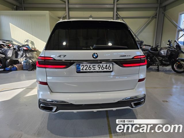 BMW X7 xDrive 40i M Sport 6STR