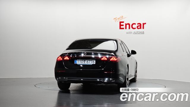 Mercedes-Benz E-Class E200 Avantgarde