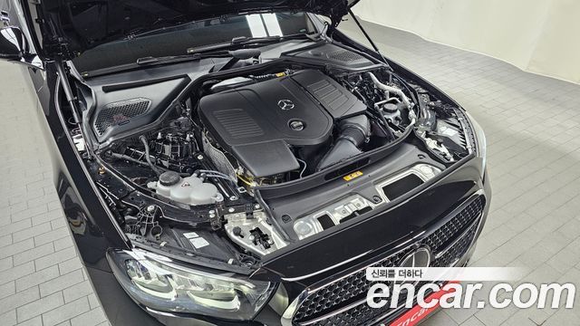 Mercedes-Benz E-Class E200 Avantgarde