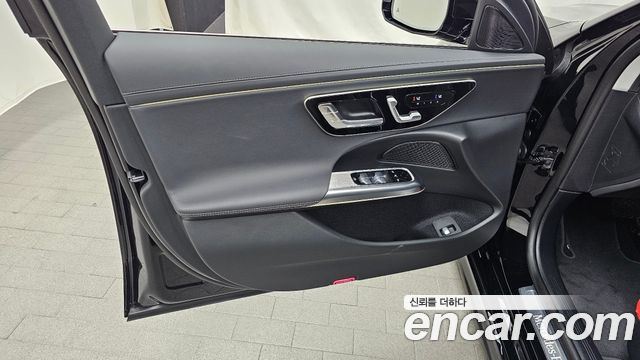 Mercedes-Benz E-Class E200 Avantgarde