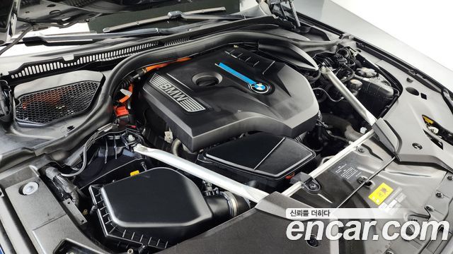 BMW 5-Series 530e M Sport