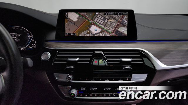 BMW 5-Series 530e M Sport
