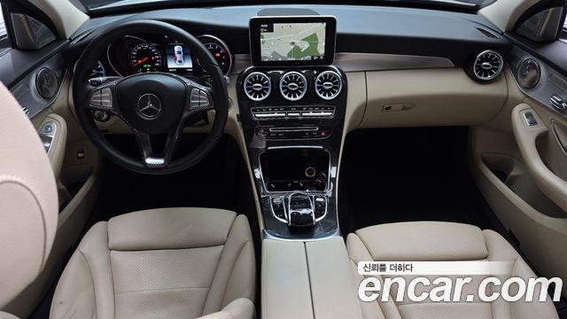 Mercedes-Benz C-Class C200 Avantgarde