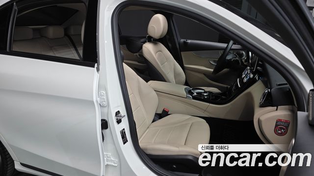 Mercedes-Benz C-Class C200 Avantgarde