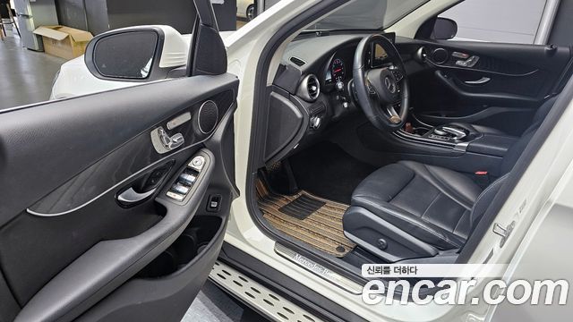 Mercedes-Benz GLC-Class GLC300 4MATIC